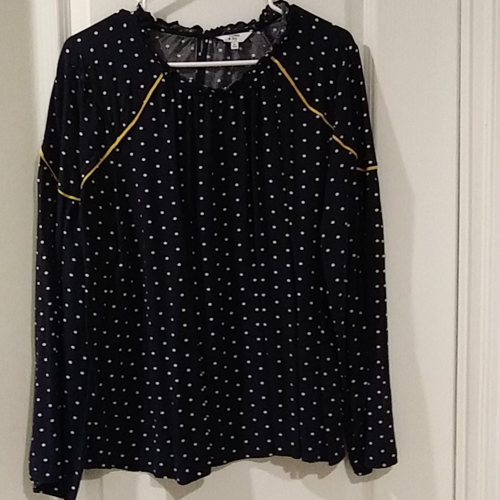 Crown & Ivy top